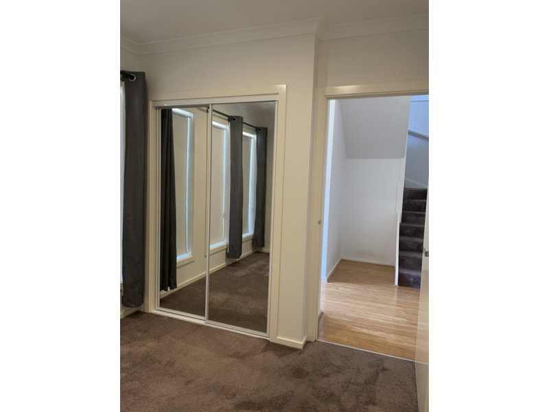 2 Thames Street, Hadfield VIC 3046