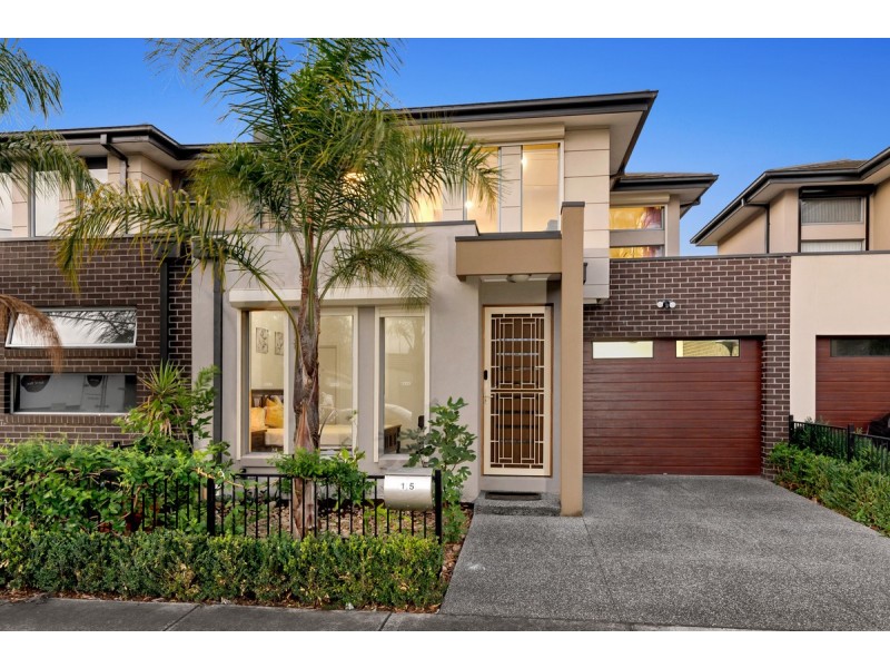 15 Douglas Street, Pascoe Vale VIC 3044