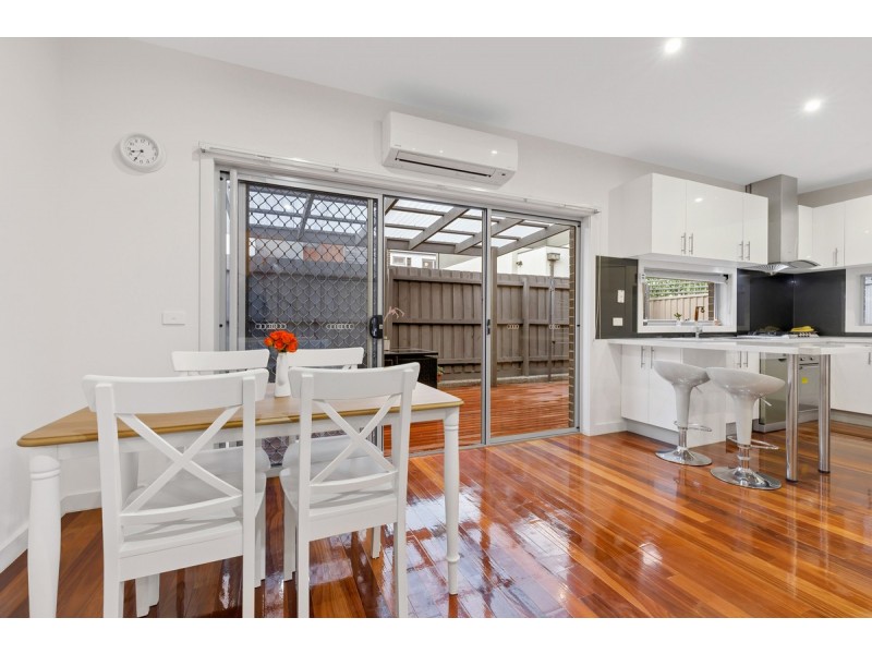 15 Douglas Street, Pascoe Vale VIC 3044