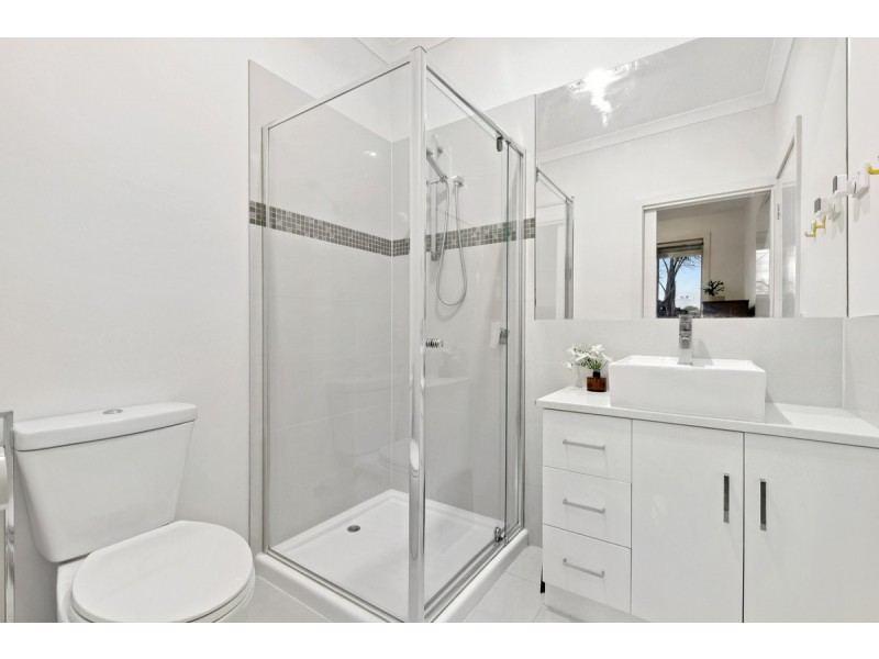 15 Douglas Street, Pascoe Vale VIC 3044