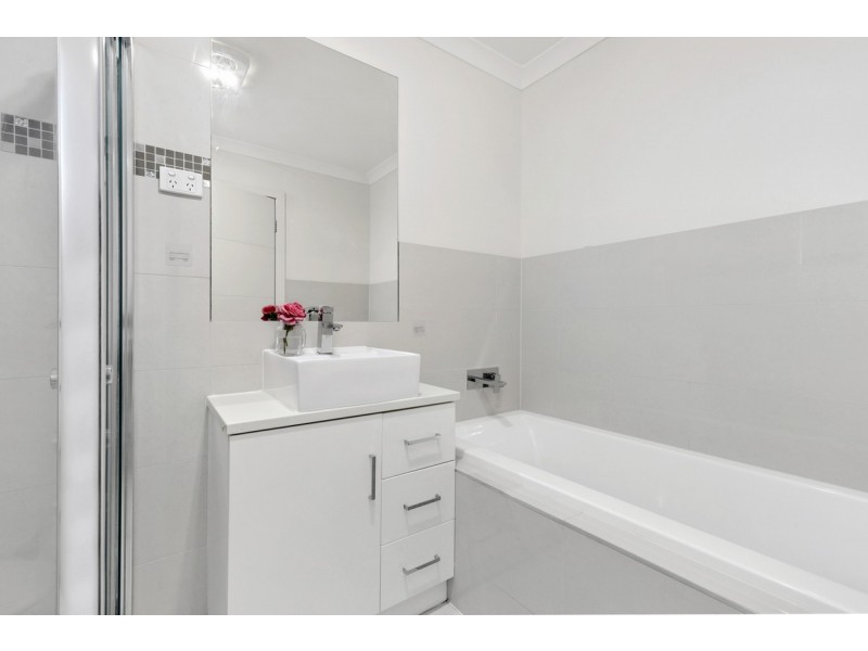 15 Douglas Street, Pascoe Vale VIC 3044