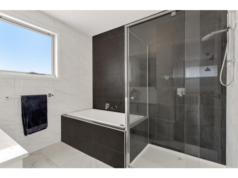 160 Hilton Street, Glenroy VIC 3046