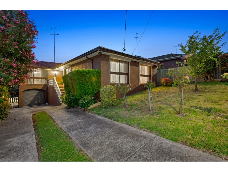 39 Outlook Drive, Glenroy VIC 3046