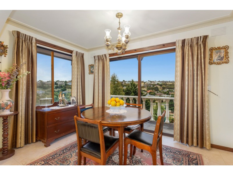 39 Outlook Drive, Glenroy VIC 3046
