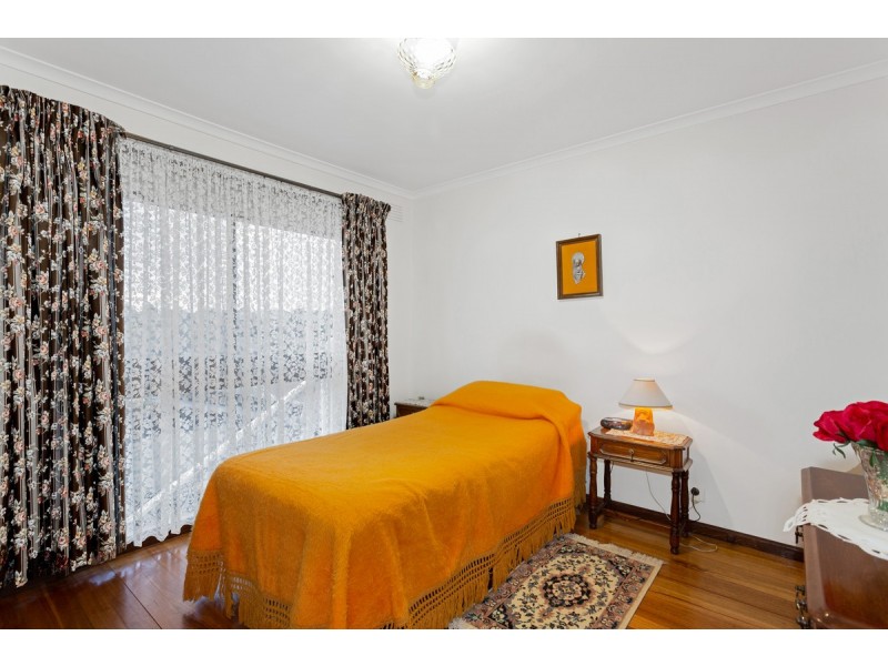 39 Outlook Drive, Glenroy VIC 3046