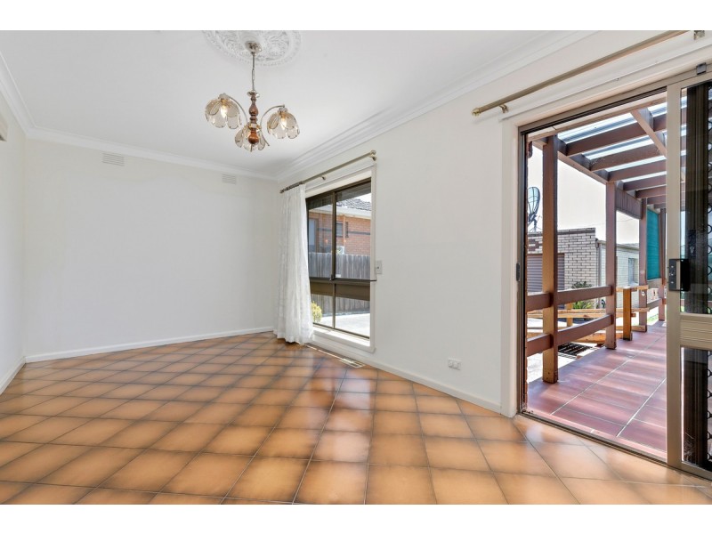 16 Golf Links Road, Glenroy VIC 3046