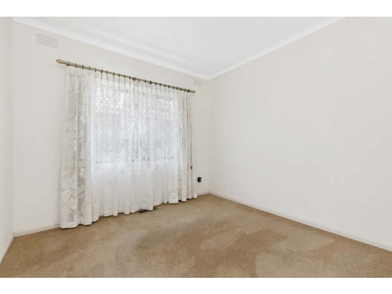 16 Golf Links Road, Glenroy VIC 3046