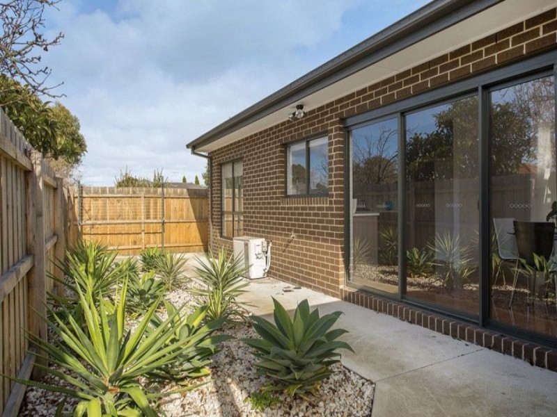 3/76 Hubert Avenue, Glenroy VIC 3046