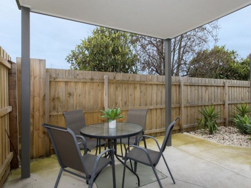 3/76 Hubert Avenue, Glenroy VIC 3046