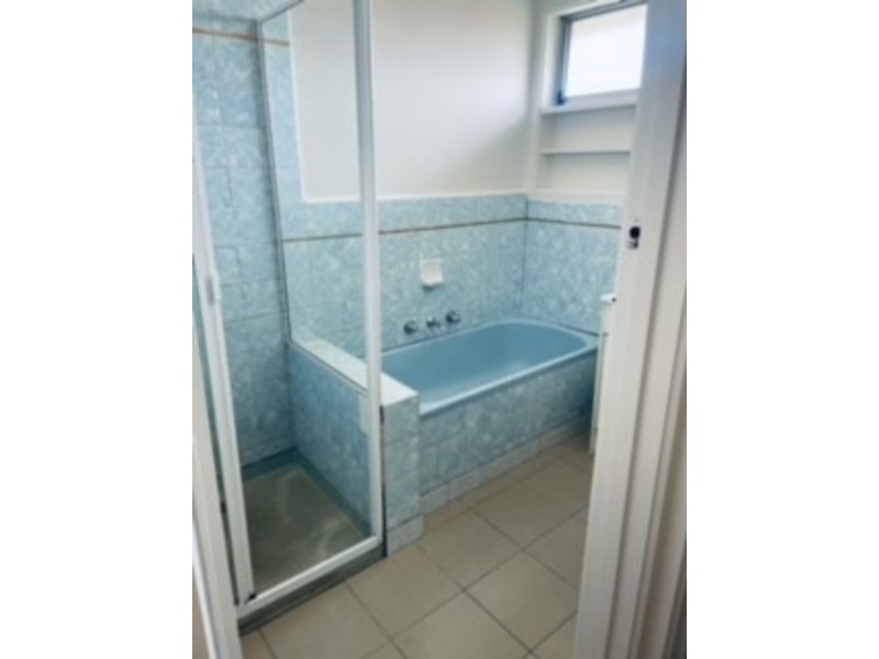 4/11 Logan Street, Glenroy VIC 3046