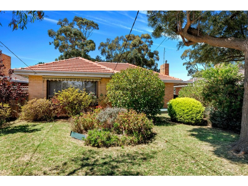 18 Rodings Street, Hadfield VIC 3046