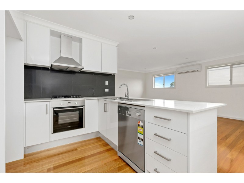 3/75 New Road, Oak Park VIC 3046