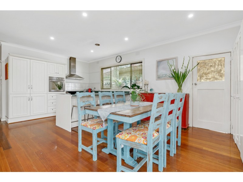 15 Gloucester Street, Hadfield VIC 3046