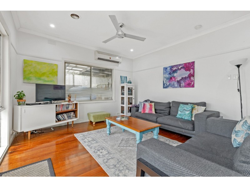 15 Gloucester Street, Hadfield VIC 3046