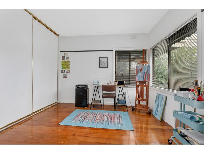 15 Gloucester Street, Hadfield VIC 3046