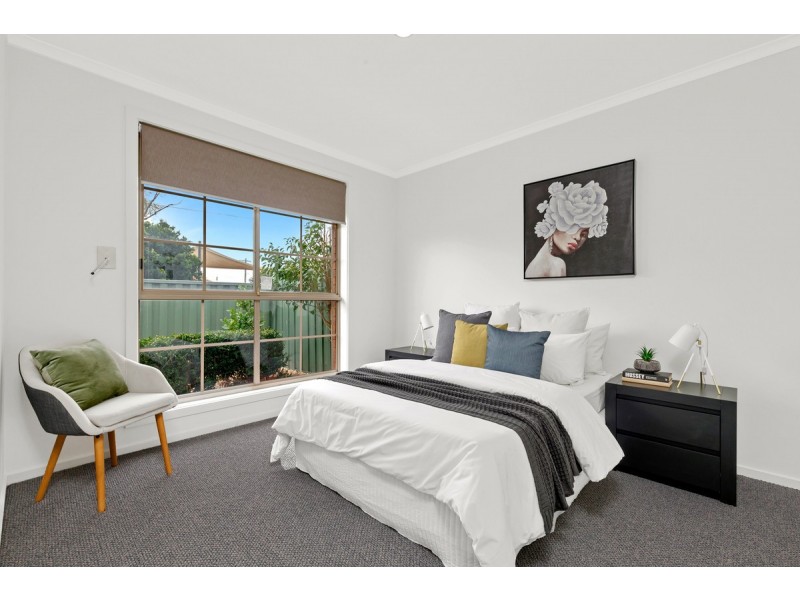2/22 Sadie Street, Glenroy VIC 3046