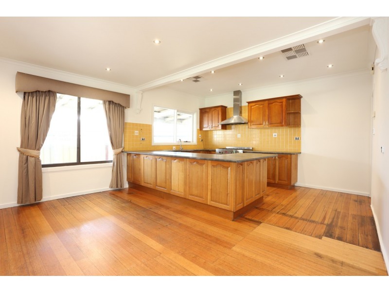 5 Disney Street, Fawkner VIC 3060