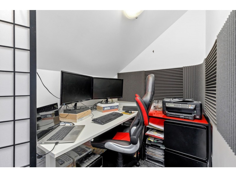 14/8 Mawbey Street, Kensington VIC 3031