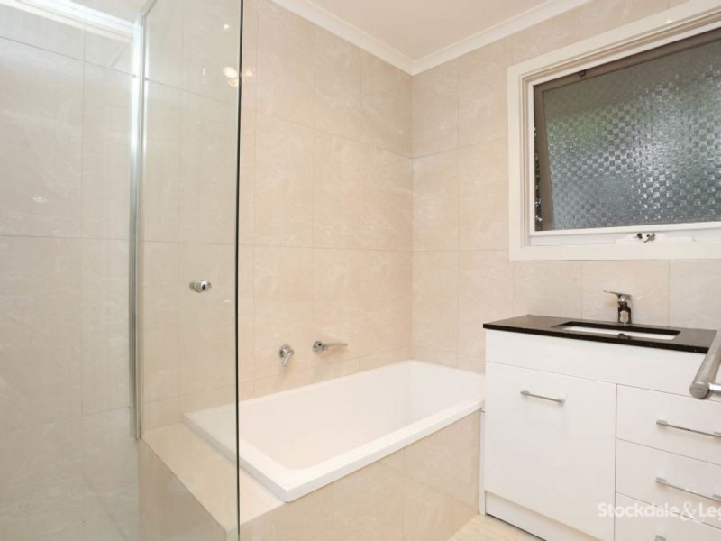 1 Epsom Court, Fawkner VIC 3060