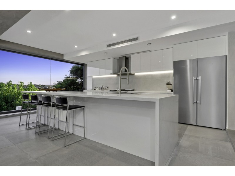 67 New Road, Oak Park VIC 3046