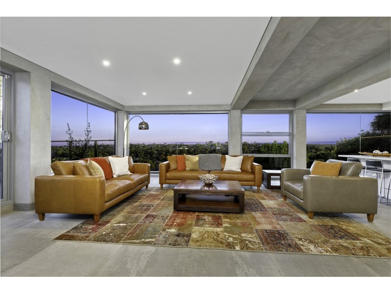 67 New Road, Oak Park VIC 3046