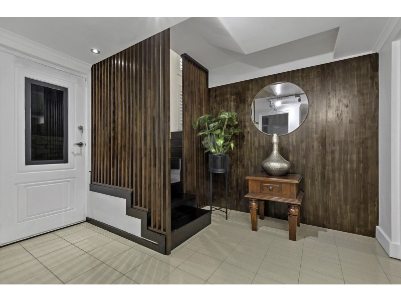 67 New Road, Oak Park VIC 3046