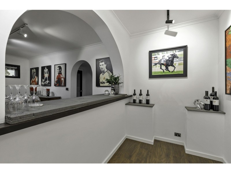 67 New Road, Oak Park VIC 3046