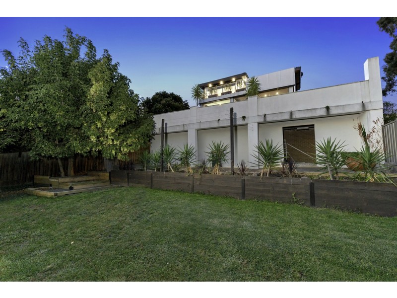 67 New Road, Oak Park VIC 3046