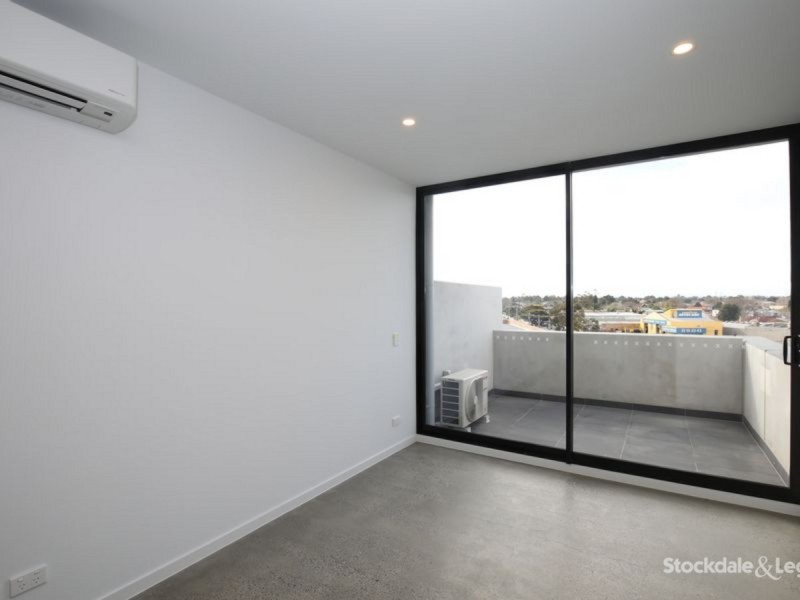 301/171 Wheatsheaf Road, Glenroy VIC 3046