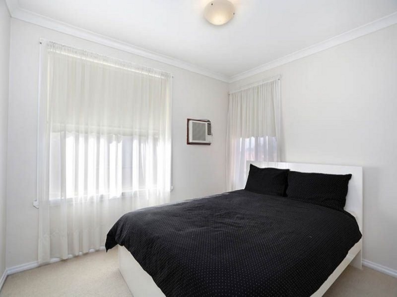 4/83 Station Road, Glenroy VIC 3046