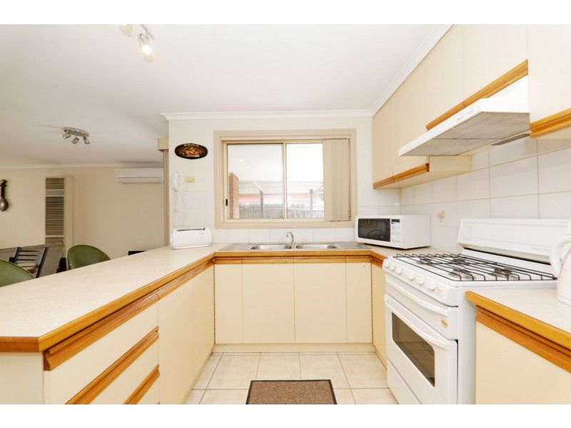 1/2 Epping Street, Hadfield VIC 3046