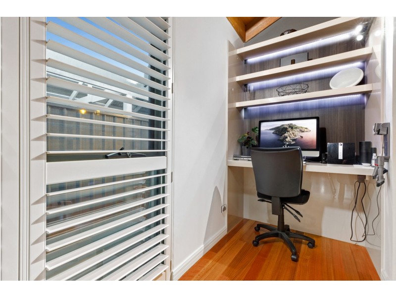 1 Milton Street, Pascoe Vale South VIC 3044