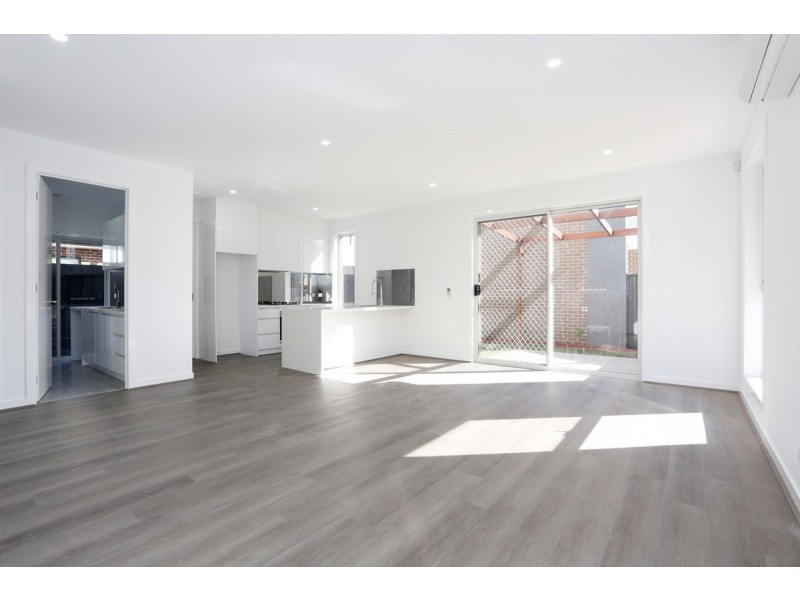 1/16 York Street, Glenroy VIC 3046