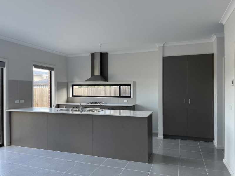 2/38 Hartington Street, Glenroy VIC 3046