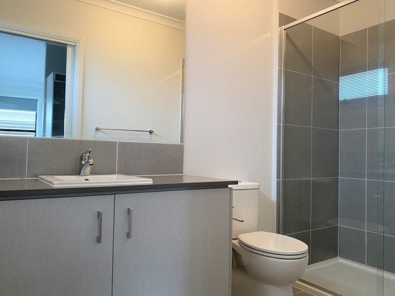 2/38 Hartington Street, Glenroy VIC 3046