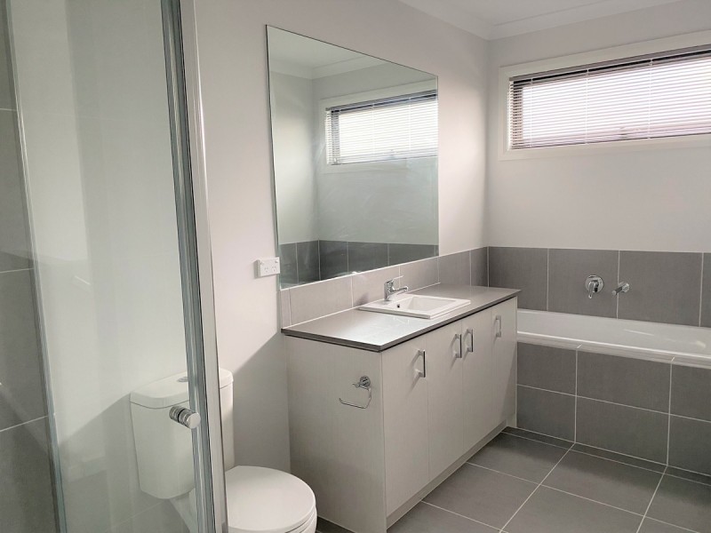 2/38 Hartington Street, Glenroy VIC 3046