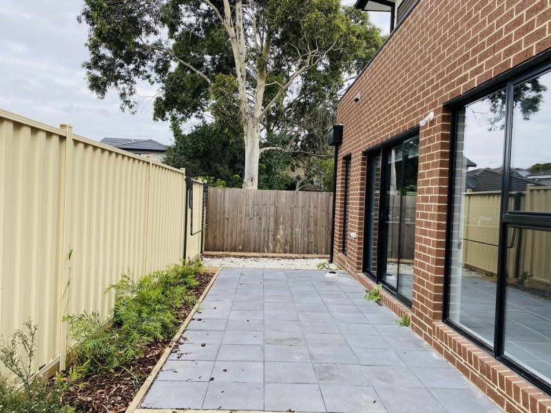 2/38 Hartington Street, Glenroy VIC 3046