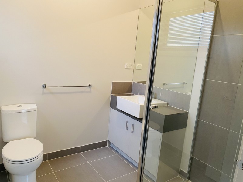 2/38 Hartington Street, Glenroy VIC 3046