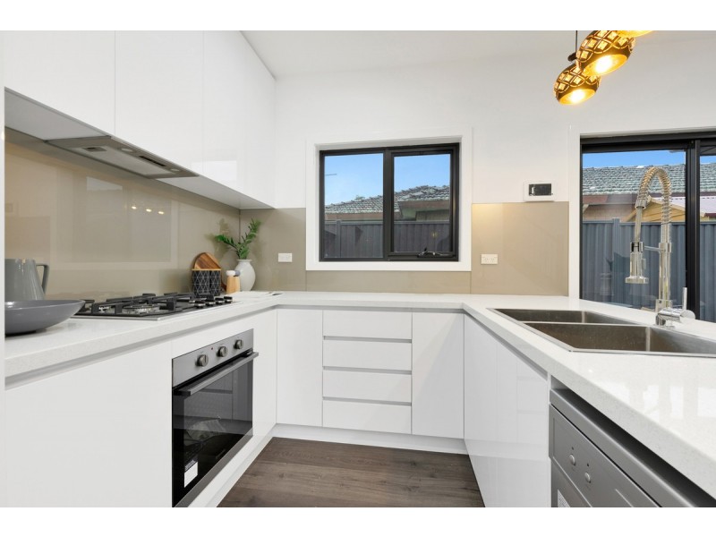 3/4 Bourchier Street, Glenroy VIC 3046