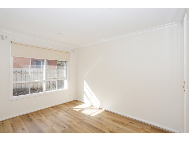 8/2 Salisbury Street, Glenroy VIC 3046