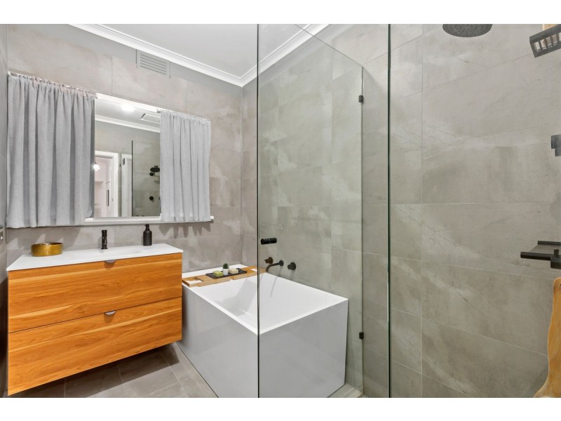 31 Boston Street, Fawkner VIC 3060