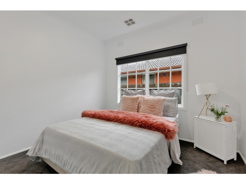 9 Ogden Street, Glenroy VIC 3046