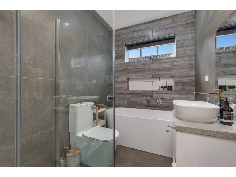 9 Ogden Street, Glenroy VIC 3046