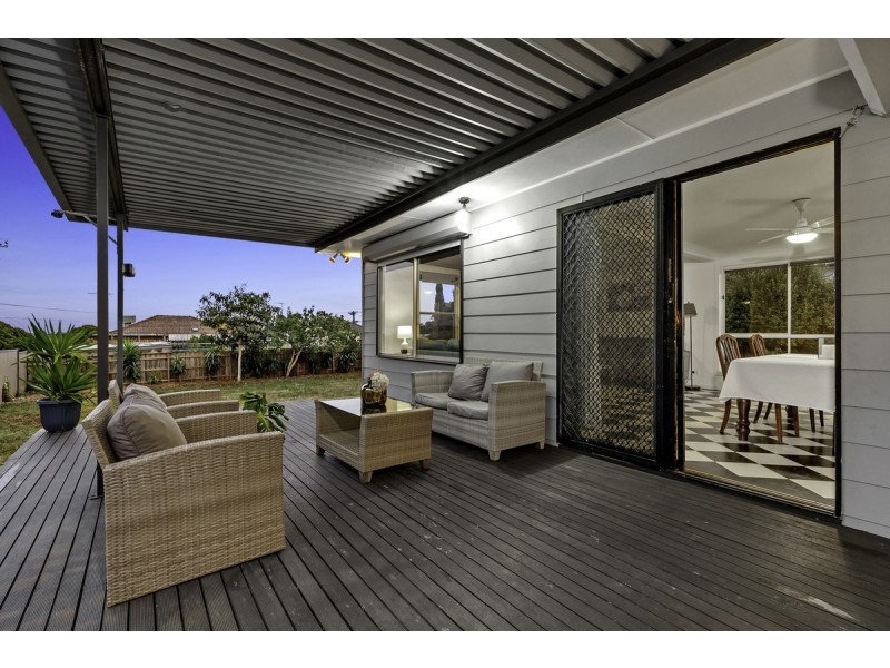 39 Emu Parade, Jacana VIC 3047