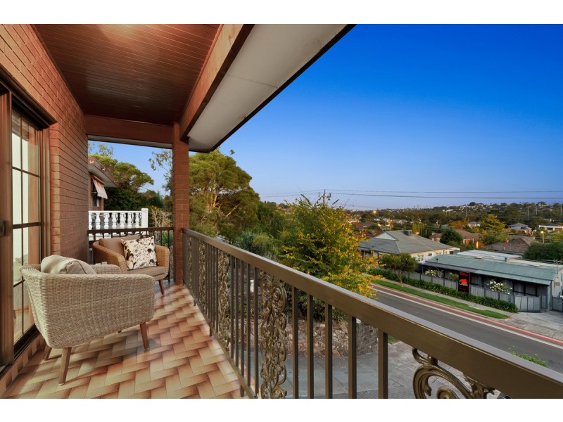 54 Devereaux Street, Oak Park VIC 3046