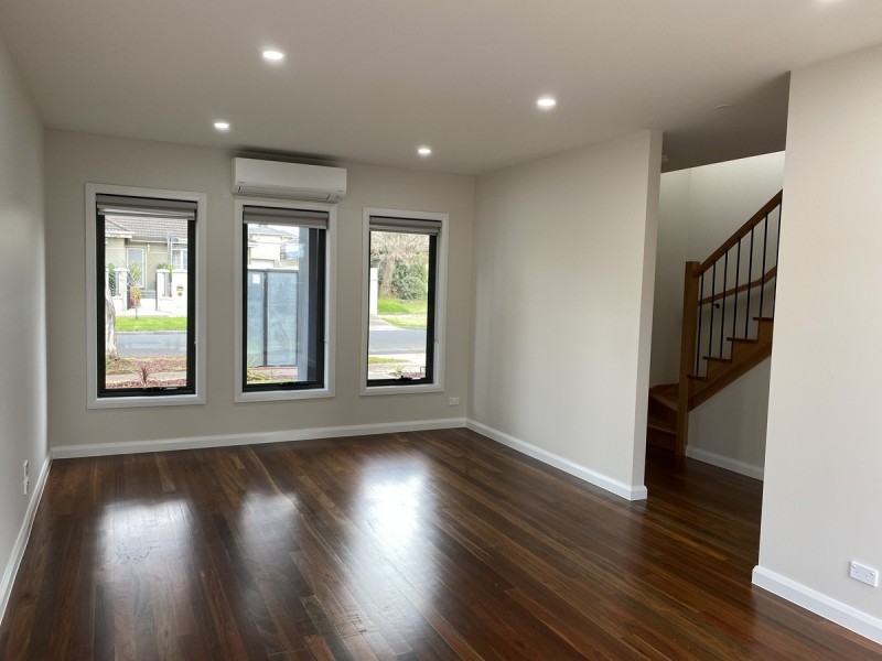 1/24 Maude Avenue, Glenroy VIC 3046