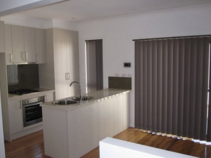 1/10 Churchill Street, Glenroy VIC 3046