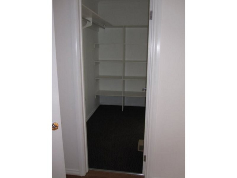 1/10 Churchill Street, Glenroy VIC 3046