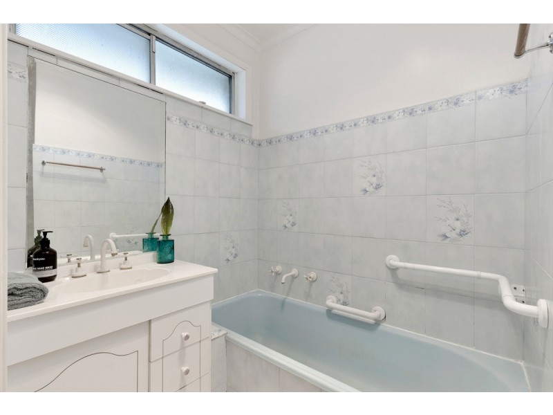 3 Genoa Court, Coolaroo VIC 3048