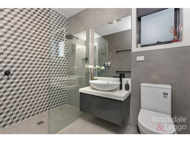 3/54 Winifred Street, Oak Park VIC 3046